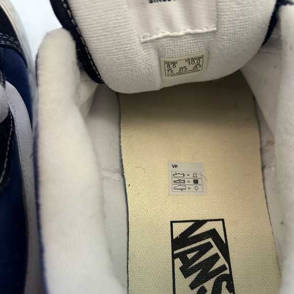 Men’s Knu Skool Vans Blue and White Sneakers - Picture 11 of 12